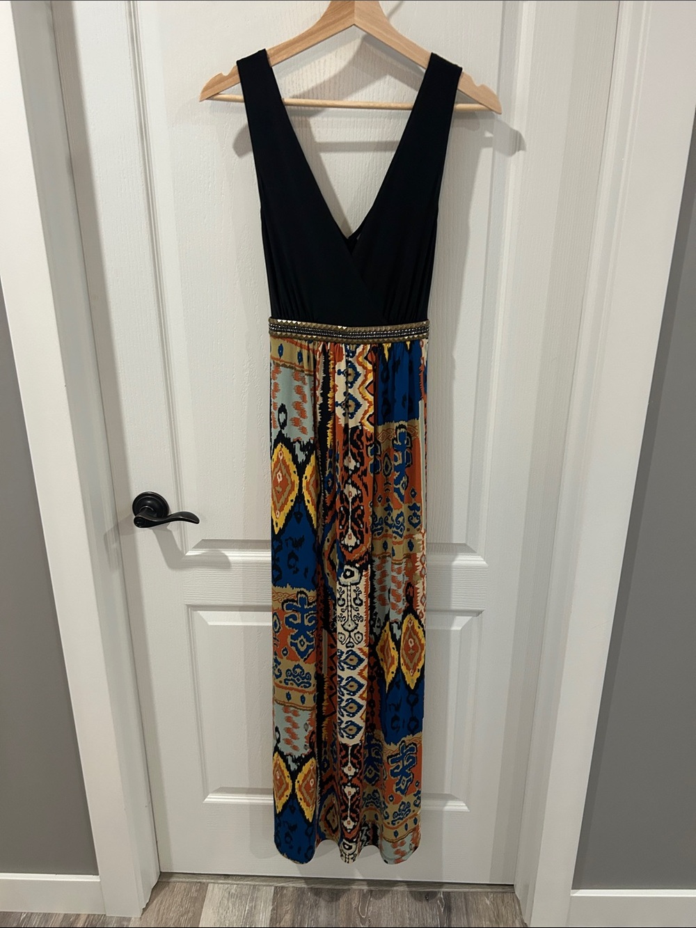 Connected Apparel Black Top Multicolor Patterned Maxi Dress